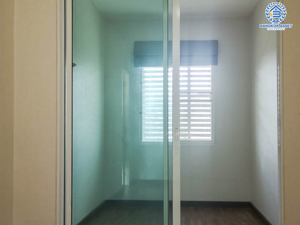 *****บ้านเดี่ยวมือสอง ม.ฮาบิเทีย ราชพฤกษ์ หลังมุม จากแบรนด์คุณภาพ Sansiri เนื้อที่ 58.1 ตร.ว. ฟังก์ชัน 3 ห้องนอน 3 ห้องน้ำ จอดรถได้ 2 คัน บนทำเลติดถนนใหญ่345 พร้อมเชื่อมสู่ราชพฤกษ์, แจ้งวัฒนะ และติวานนท์ ฯลฯ ได้อย่างรวดเร็ว ใกล้ทางด่วน "ศรีสมาน" และรายล้อมด้วยสิ่งอำนวยความสะดวกครบ